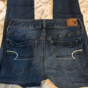 AMERICAN EAGLE BLUE JEAN JEGGING